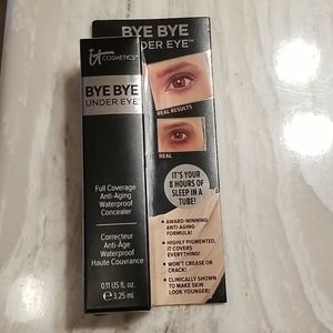 IT Cosmetic Bye Bye Under Eye Concealer Medium Tan